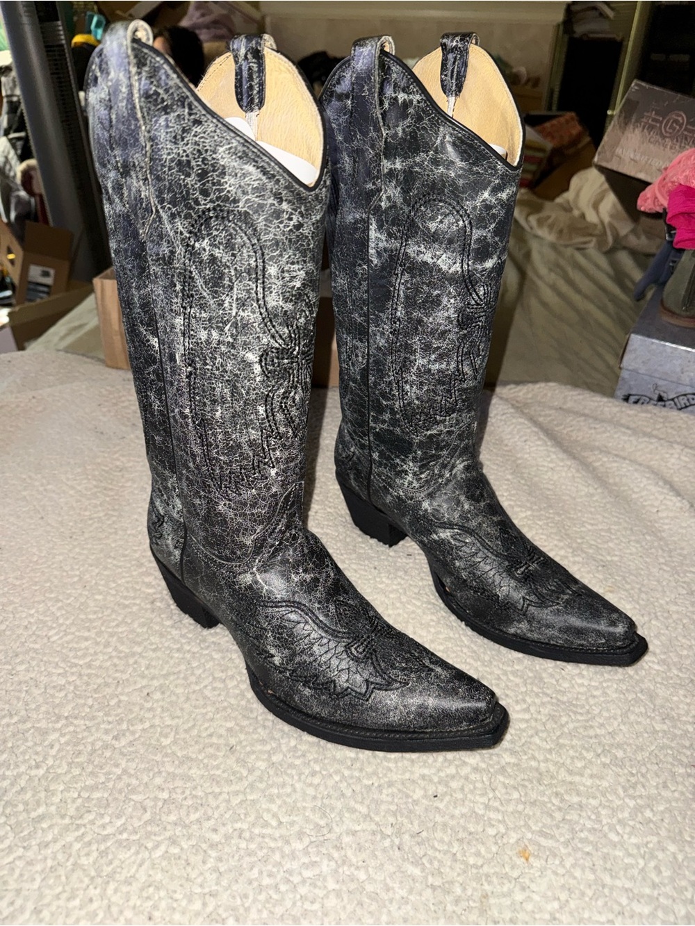 Circle G Western Boots Women’s Size 9 Black Grey Angel Wing Cross Embroidered